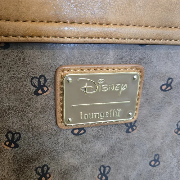 RARE Loungefly Disney Winnie the Pooh Bees Crossbody Bag - BoxLunch Exclusive - Picture 8 of 16
